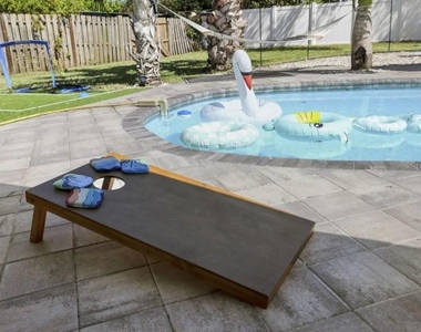10075 W Bay Street - Photo Thumbnail 18