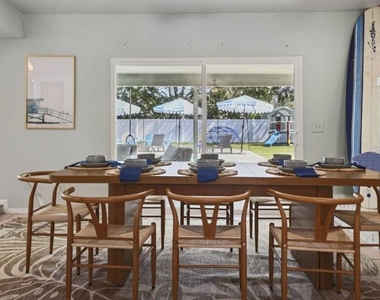 10075 W Bay Street - Photo Thumbnail 14