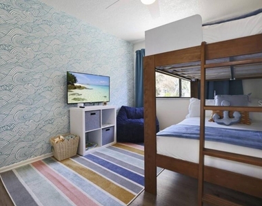10075 W Bay Street - Photo Thumbnail 1