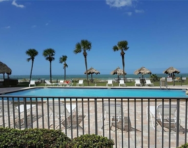 1480 Gulf Boulevard - Photo Thumbnail 3