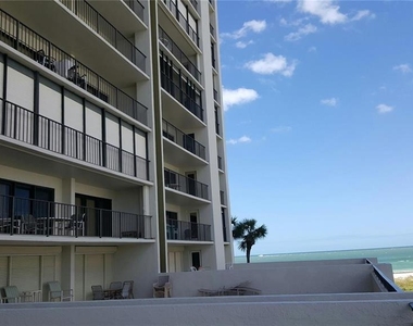 1480 Gulf Boulevard - Photo Thumbnail 1