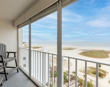 11000 Gulf Boulevard - Photo Thumbnail 4