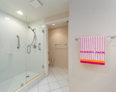 521 Mandalay Avenue - Photo Thumbnail 21