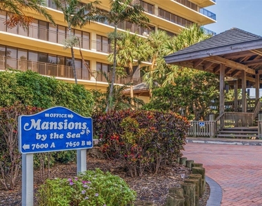 7650 Bayshore Drive - Photo Thumbnail 6
