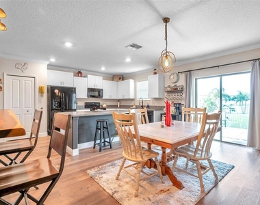 3737 Copperspring Boulevard - Photo Thumbnail 25