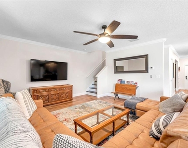 3737 Copperspring Boulevard - Photo Thumbnail 24