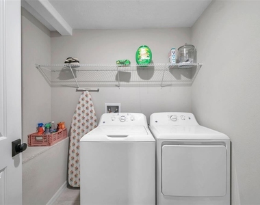 3737 Copperspring Boulevard - Photo Thumbnail 55