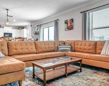 3737 Copperspring Boulevard - Photo Thumbnail 23