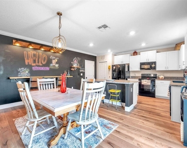 3737 Copperspring Boulevard - Photo Thumbnail 29