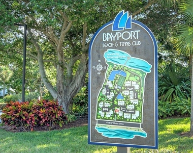 739 Bayport Way - Photo Thumbnail 42