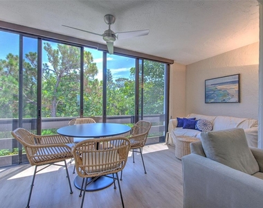 739 Bayport Way - Photo Thumbnail 20