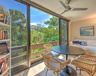 739 Bayport Way - Photo Thumbnail 23