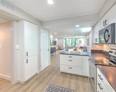 739 Bayport Way - Photo Thumbnail 12