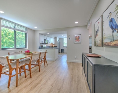 739 Bayport Way - Photo Thumbnail 17