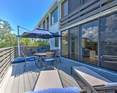 817 Bayport Way - Photo Thumbnail 47