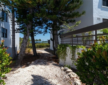817 Bayport Way - Photo Thumbnail 4