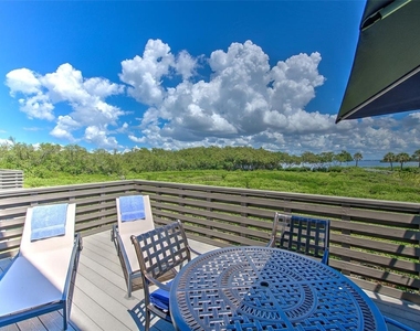 817 Bayport Way - Photo Thumbnail 46