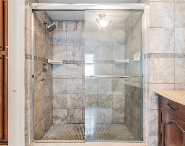 1 Fernery Lane - Photo Thumbnail 23