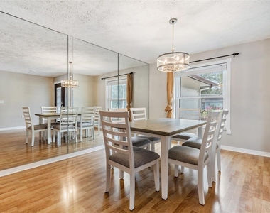 1 Fernery Lane - Photo Thumbnail 16