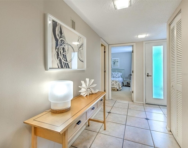 830 Bayport Way - Photo Thumbnail 8