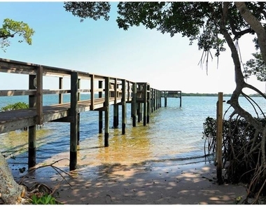 830 Bayport Way - Photo Thumbnail 41