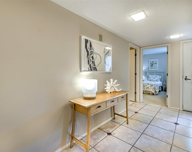 830 Bayport Way - Photo Thumbnail 7