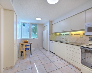 830 Bayport Way - Photo Thumbnail 10