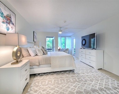 833 Bayport Way - Photo Thumbnail 17