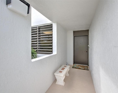 805 Bayport Way - Photo Thumbnail 4