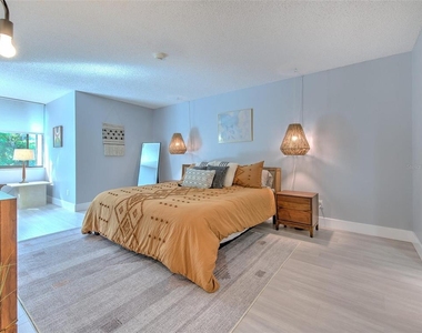 805 Bayport Way - Photo Thumbnail 21