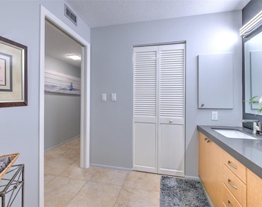 741 Bayport Way - Photo Thumbnail 27