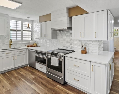716 Bayport Way - Photo Thumbnail 21