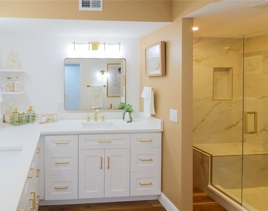 716 Bayport Way - Photo Thumbnail 32