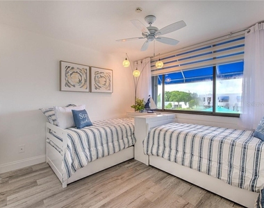 522 Bayport Way - Photo Thumbnail 24
