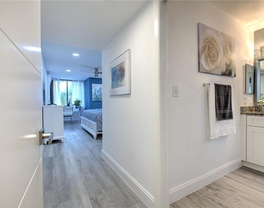 522 Bayport Way - Photo Thumbnail 16