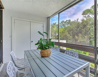 522 Bayport Way - Photo Thumbnail 29
