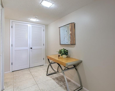 519 Bayport Way - Photo Thumbnail 15