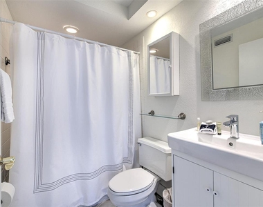 720 Bayport Way - Photo Thumbnail 32