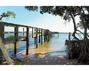 720 Bayport Way - Photo Thumbnail 57
