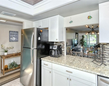 1257 S Portofino Drive - Photo Thumbnail 20
