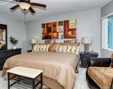 1257 S Portofino Drive - Photo Thumbnail 23