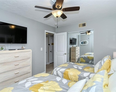 1257 S Portofino Drive - Photo Thumbnail 29