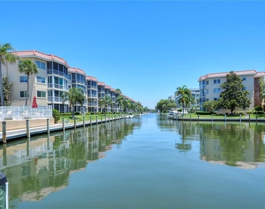 1257 S Portofino Drive - Photo Thumbnail 38