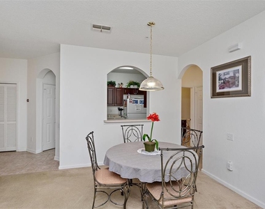 2307 Silver Palm Dr - Photo Thumbnail 5