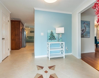 910 Chipaway Drive - Photo Thumbnail 1