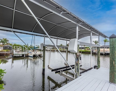 910 Chipaway Drive - Photo Thumbnail 32
