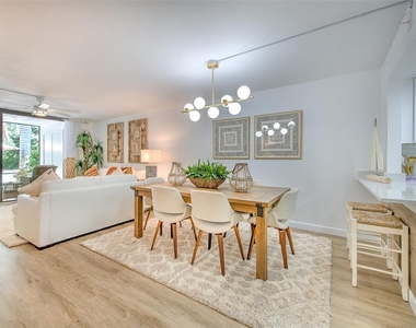 517 Bayport Way - Photo Thumbnail 13
