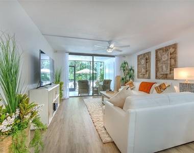 517 Bayport Way - Photo Thumbnail 17