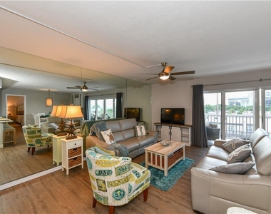 800 Benjamin Franklin Drive - Photo Thumbnail 6