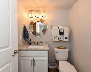800 Benjamin Franklin Drive - Photo Thumbnail 16